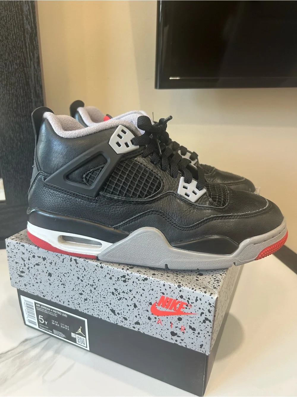 Air Jordan 4 Retro GS Bred Reimagined Size 5Y w/ Box